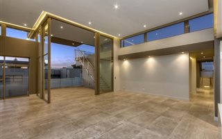 3 Bedroom Penthouse in Oaklands