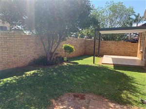 2 Bed Townhouse in La Montagne