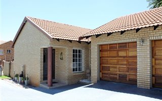 3 Bedroom House in Amberfield