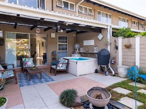 3 Bed Townhouse in Glen Hills
