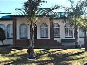 3 Bed House in Azalea Park