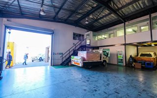477 m² Industrial space in Founders Hill
