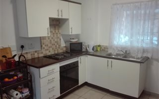 1 Bedroom Apartment in Halfway House