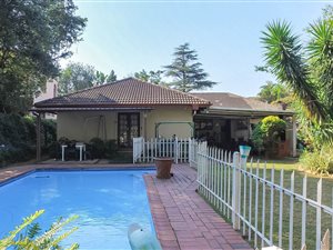 4 Bed House in Clarendon