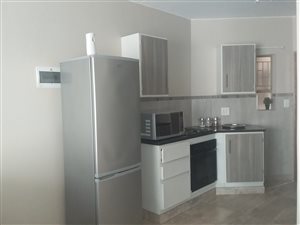 2 Bed Apartment in Eloffsdal