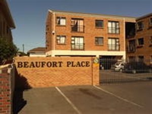 2 Bed Apartment in Goodwood