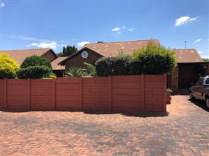3 Bed Cluster in Albemarle