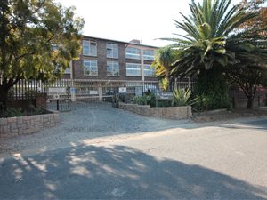 4 Bed Townhouse in Senderwood