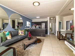 3 Bed Apartment in Olivedale