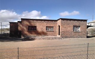 3 Bedroom House in Victoria West