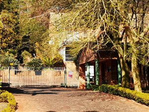 3 Bed Duplex in Rietondale