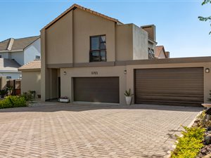 3 Bed House in The Meadows