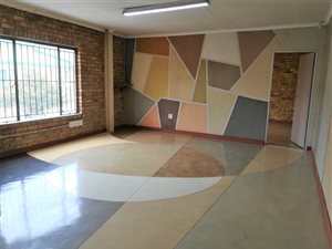 430 m² Commercial space in Hennopspark