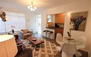 1 Bedroom Apartment in Sea Point