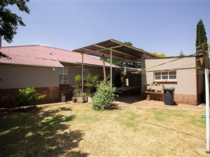 3 Bed House in Nigel Central