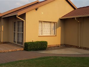 3 Bed Garden Cottage in Liefde en Vrede