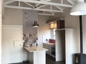 2 Bed Apartment in Lakefield