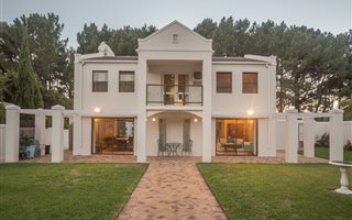 3 Bedroom House in Hermanus Heights