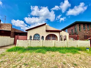 3 Bed House in Lenasia