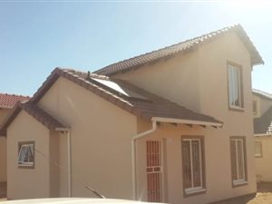 3 Bed House in Witpoortjie