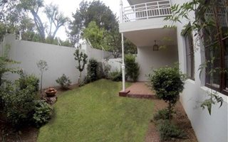 2 Bedroom Townhouse in Craighall Park