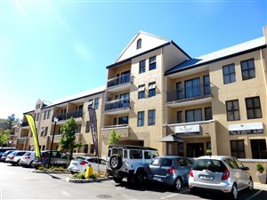 2 Bed Apartment in Klein Welgevonden