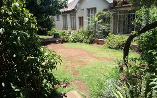 2.5 Bedroom Apartment in Yeoville