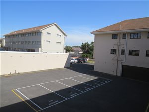 2 Bed Apartment in Milnerton Central