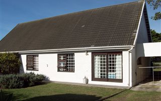 4 Bedroom House in St Francis Bay