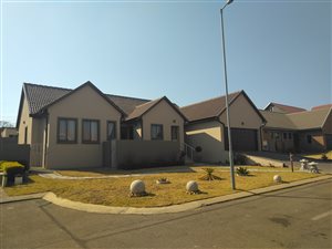 3 Bed House in Brooklands Lifestyle Estate