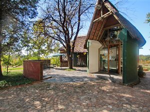 8 ha Farm in Honingklip AH