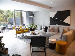 3 Bed Apartment in Illovo