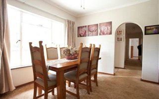 2 Bedroom House in Merrivale Heights