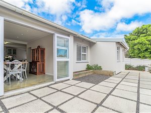3 Bed House in Sun Valley