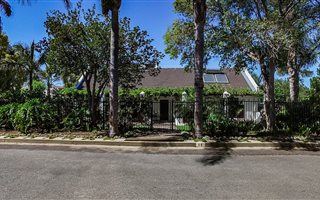 4 Bedroom House in Panorama