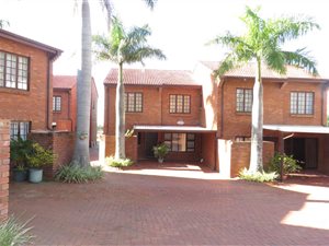 3 Bed Apartment in Shelly Beach