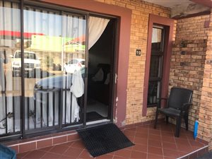 2 Bed Townhouse in Brackendowns