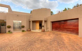 3 Bedroom House in Linksfield