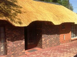 1 Bed Apartment in Rietfontein