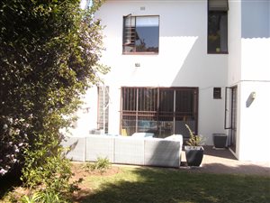 3 Bed Townhouse in Epsom Downs