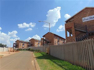 2 Bed Townhouse in Lotus Gardens