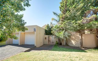 3 Bedroom House in Protea Valley