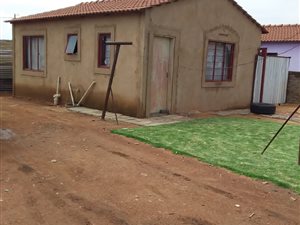 2 Bed House in Soshanguve