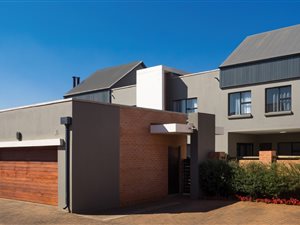 3 Bed Duplex in Southdowns Estate