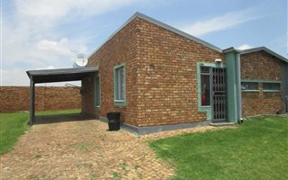 3 Bedroom Townhouse in Windmill Park