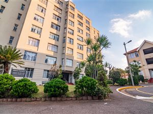 2.5 Bed Apartment in Glenwood