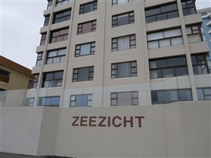 3 Bed Apartment in Strand North