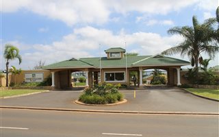 2 Bedroom Apartment in Mt Edgecombe