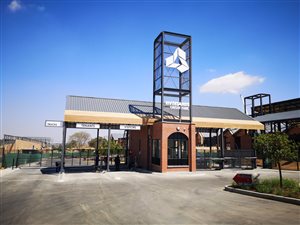 1005 m² Industrial space in Riversands Commercial Park