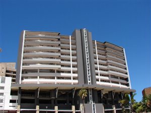 2 Bed Apartment in Diaz Beach